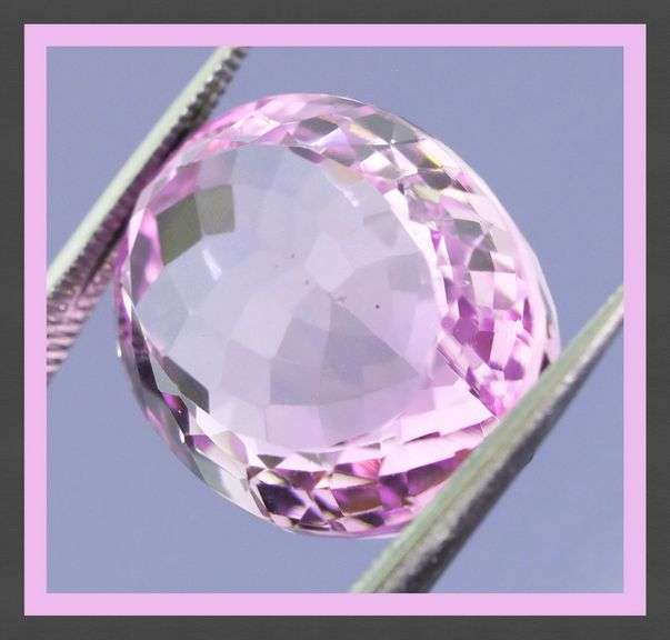 Beautiful 17.56ct natural violet pink Amethyst