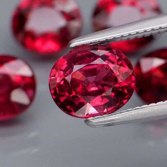 5.67ct premium cherry red Rhodolite Garnet set