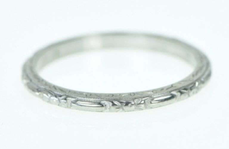 18K White Gold 1.9mm Art Deco Vintage Wedding Band Ring