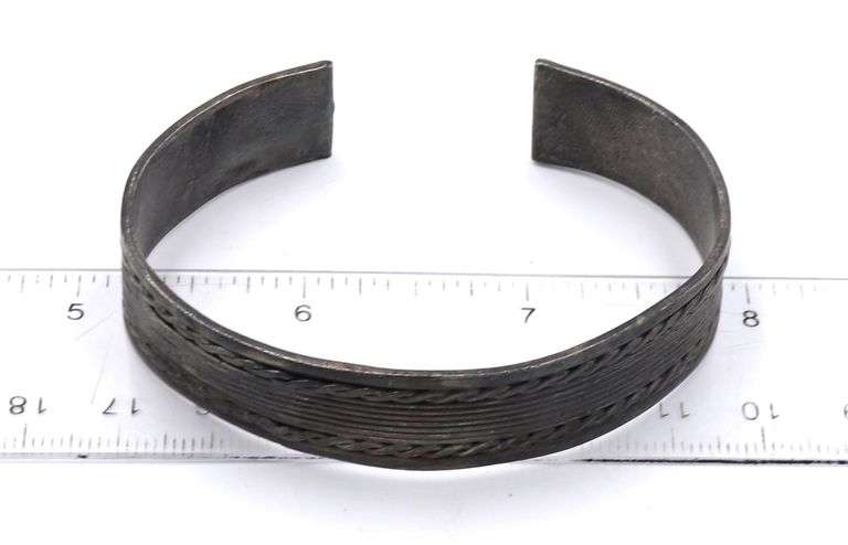 Group lot of Vintage 925 sterling silver bangles