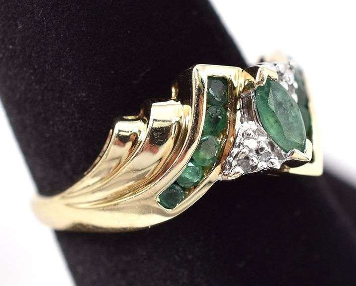 Elegant 10K Yellow Gold Emerald and Diamond Gemstone Ring