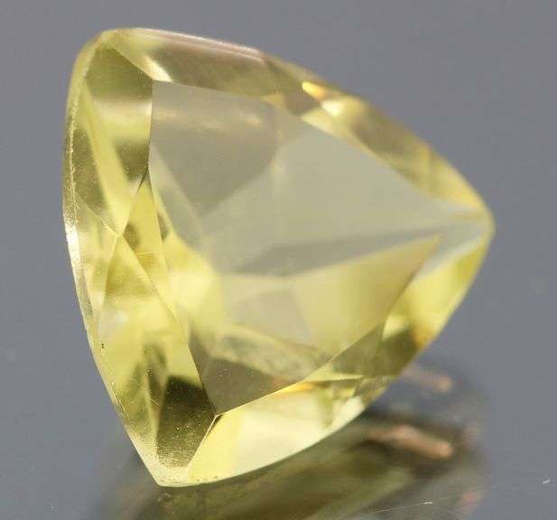 Excellent 8.20ct trillion cut Citrine