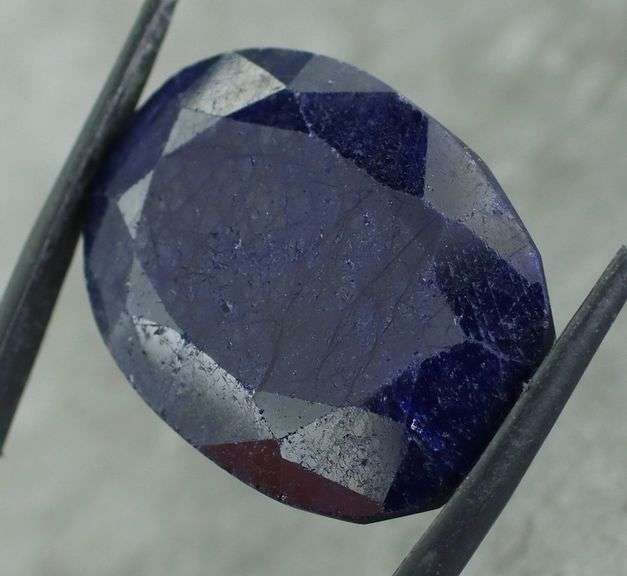 Rich 91.83ct royal blue Sapphire