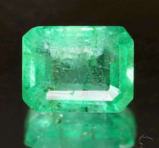 Gorgeous .98ct bright green Colombian Emerald