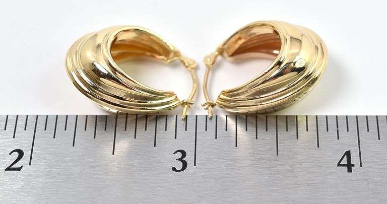 Simply Beautiful 14K Yellow Gold Hoop Earrings