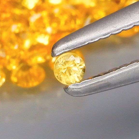 Fantastic 3.83ct diamond cut golden Sapphire set