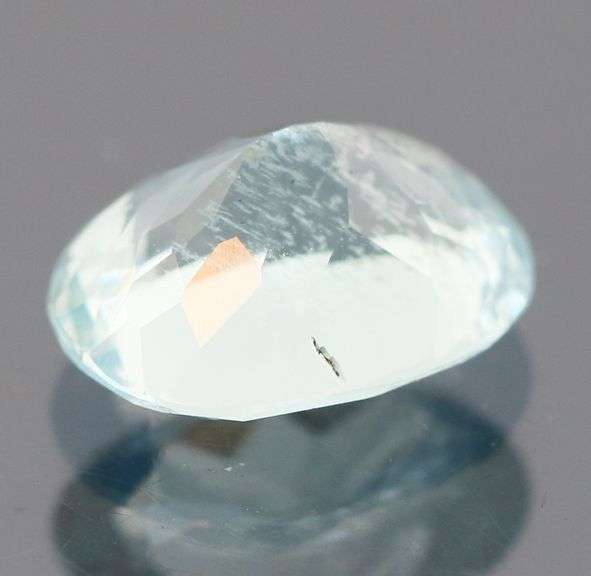 Sparkling ice blue 1.57ct Aquamarine