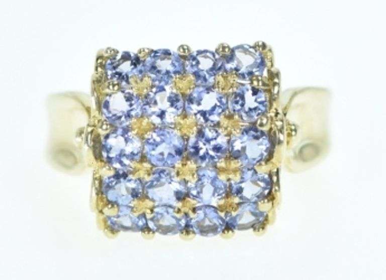 14K Yellow Gold Squared Domed Tanzanite Vintage Ring