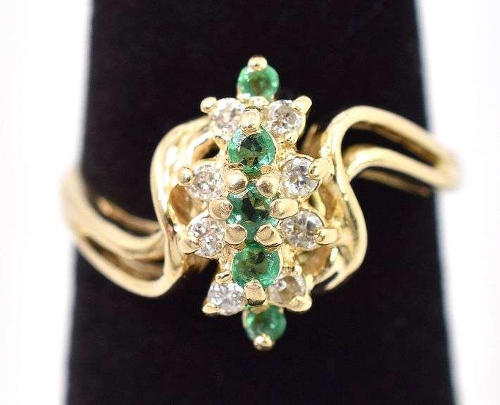 Amazing 14K Yellow Gold Emerald and Diamond Ring