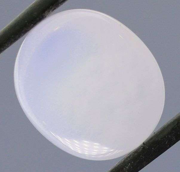 Dreamy 13.29ct lavender periwinkle Chalcedony