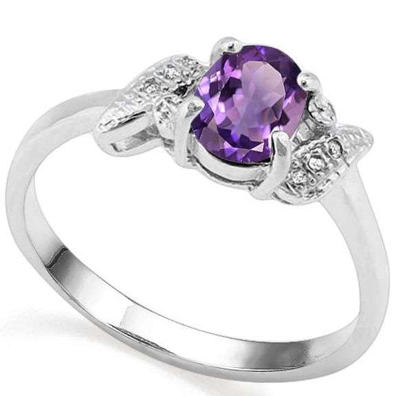 BEAUTIFUL ! 4/5 CARAT AMETHYST & DIAMOND 925 STERLING SILVER RING