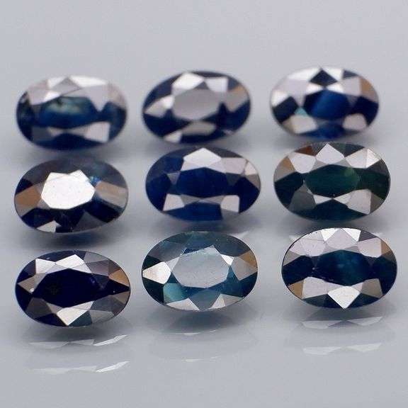 Heated Only! 4.61ct midnight blue Sapphire set
