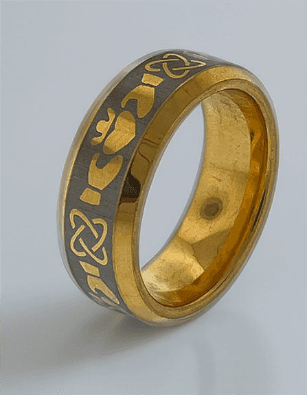 Cladaugh Design Mens Tungsten Ring