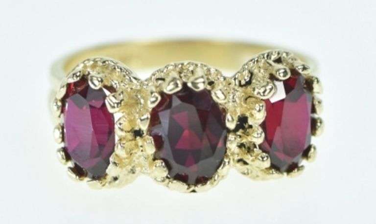 14K Yellow Gold Ornate Three Stone Oval Garnet Ring