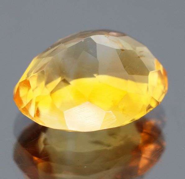 Very nice 5.94ct glistening Citrine