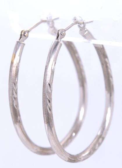 14kt White gold diamond cut hoop earrings