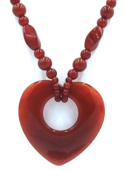 Set of Red agate beads necklace with dangle earrings