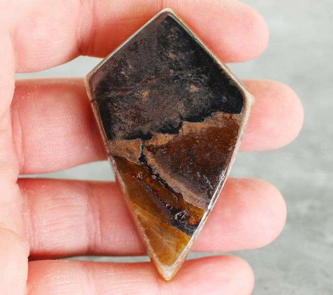 Kite cut! 201.97ct Golden Tiger Eye cabochon