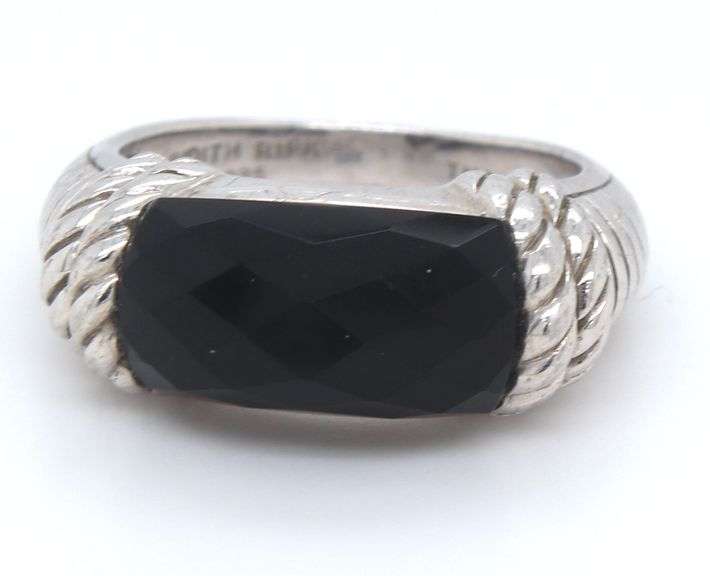 Judith Ripka 925 sterling silver black onyx ring