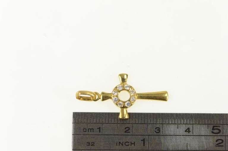 18K Yellow Gold Ornate Celtic Cross Christian Vintage CZ Pendant