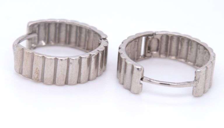 3 Pairs of 14kt white gold earrings