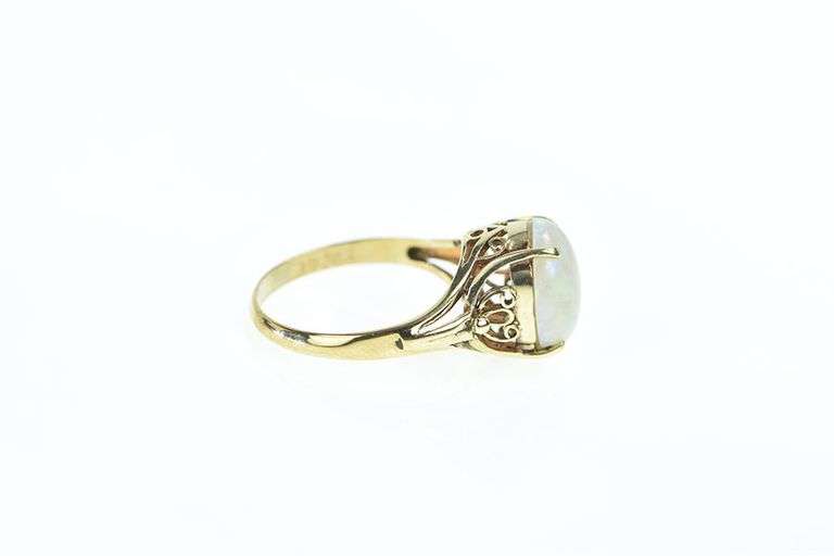 14K Yellow Gold 1950's Natural Opal Cabochon Vintage Ring