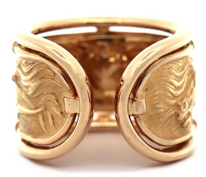 Carrera y Carrera Ecuestre Horse Open Band Ring in 18K