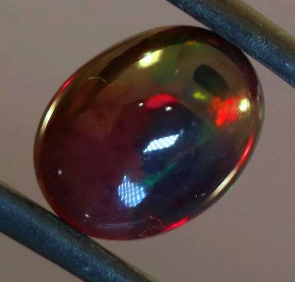 Bi-color 1.96ct Welo Black Opal