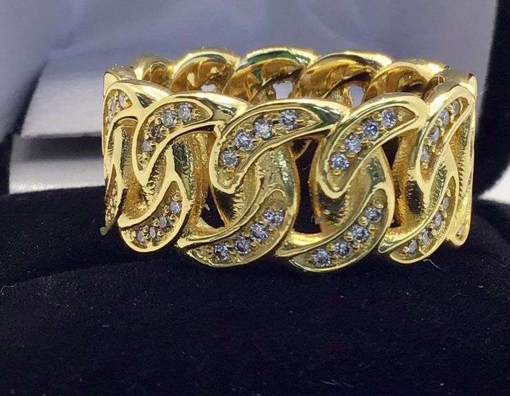 CLASSIC AND TIMELESS 14K YELLOW GOLD CUBAN LINK DIAMOND MEN’S RING