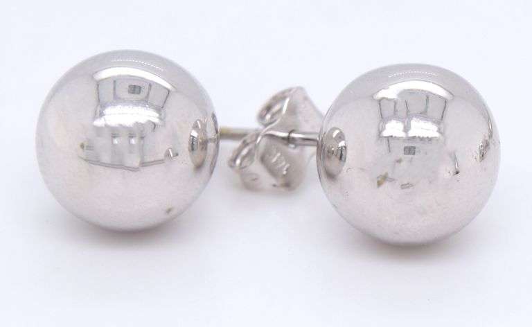 3 Pairs of 14kt white gold earrings