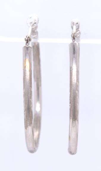 14kt White gold diamond cut hoop earrings
