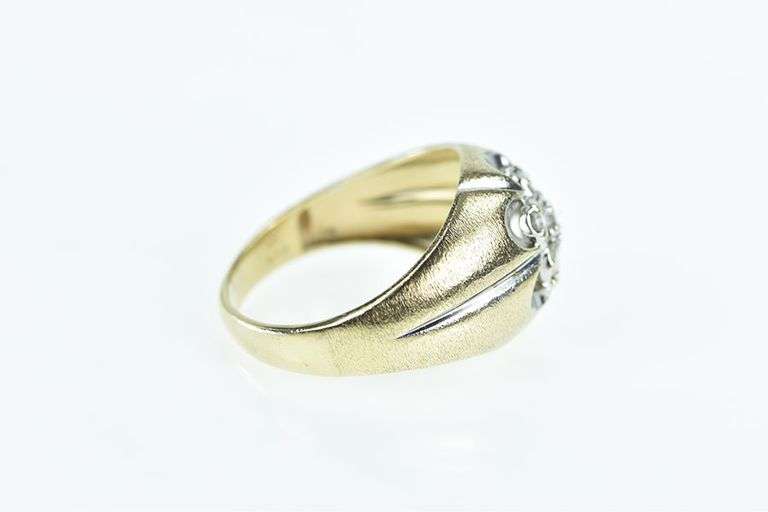 10K Yellow Gold 0.64 Ctw Diamond Retro Mens Domed Ring