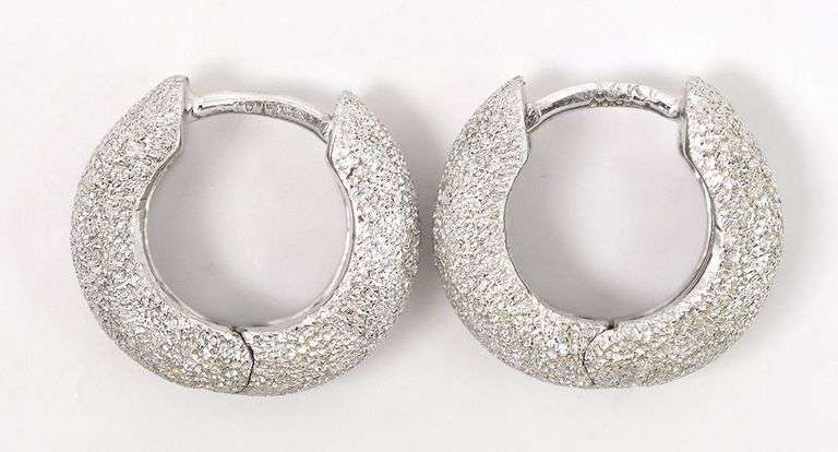Dazzling 14K White Gold Hoop Earrings