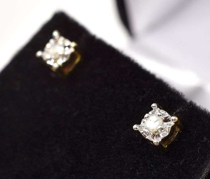 Sparkling Vermeil 925 Diamond Stud Earrings