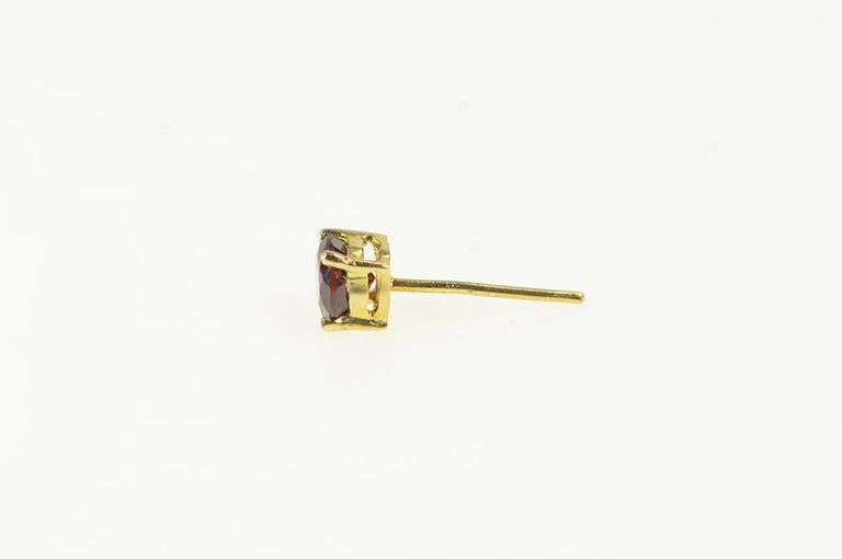 14K Yellow Gold Round Garnet Vintage Solitaire Single Earring