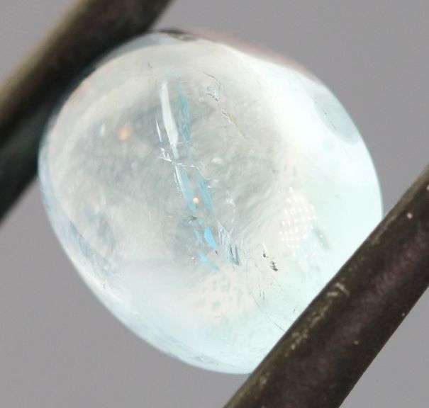 Gorgeous 2.98ct natural Aquamarine cabochon