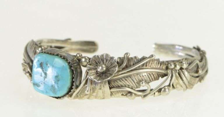 Sterling Silver Elaborate Southwestern Leaf Feather Bracelet