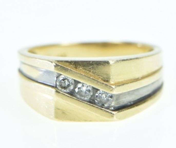 14K Yellow Gold 0.20 Ctw Diamond Squared Men's Ring