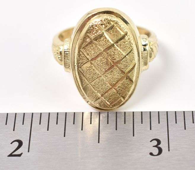 Shiny 14K Yellow Gold Texturized Ring