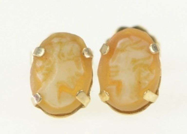 14K Yellow Gold Inset Cameo Women Vintage Stud Earrings