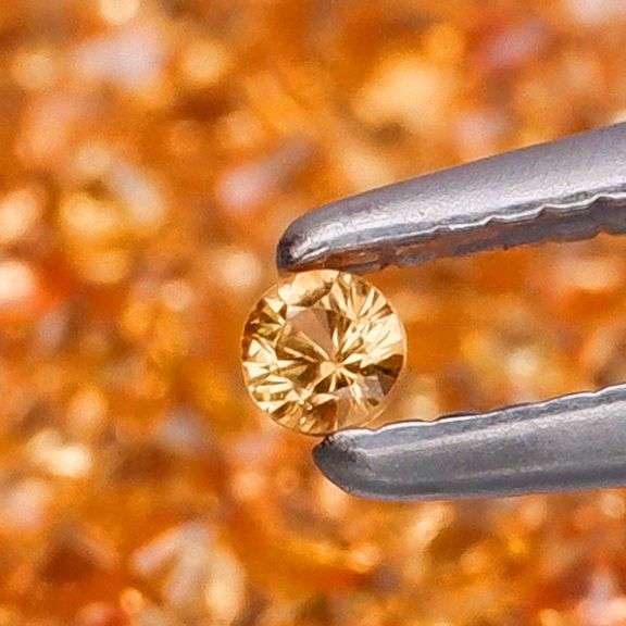 Fantastic 4.14ct diamond cut yellow Sapphire set