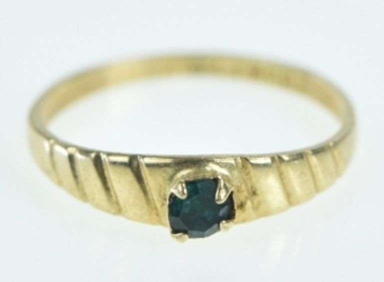 10K Yellow Gold Round Syn. Emerald Vintage Baby Ring