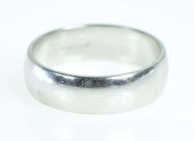 Platinum 6.0mm Classic Wedding Band Novell Ring