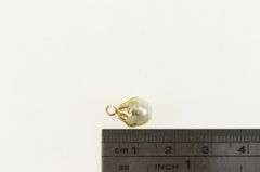 14K Yellow Gold 7.8mm Vintage Pearl Classic Simple Charm/Pendant