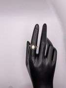 2.9g 10k YG Opal/ Sapphire ring 6.5