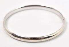 Fantastic 14K White Gold Hinged Bracelet