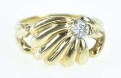 14K Yellow Gold 0.25 Ct Diamond Solitaire Scalloped Ring