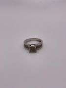 4.6g 10k WG Diamond Cluster Ring Size 6.5