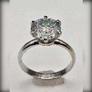 Sparkling 3.75 Ct VVs1 White E-F Simulated Lab Diamond Ring