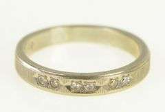 14K Yellow Gold Retro Diamond Grooved Wedding Band Ring